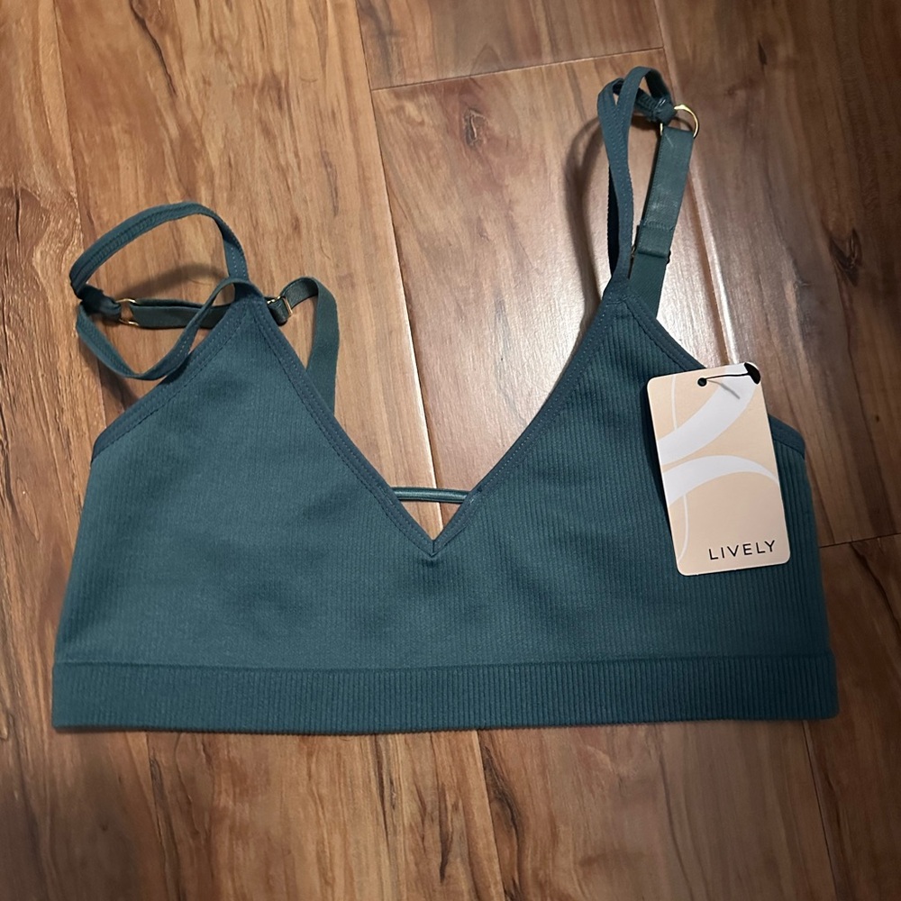 Lively Ribbed Bralette - Green - Picture 3 of 3